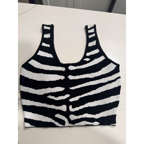 Zebra Print Knit Crop Top Medium By Hera Collection Sleeveless Black & White - Picture 1 of 4